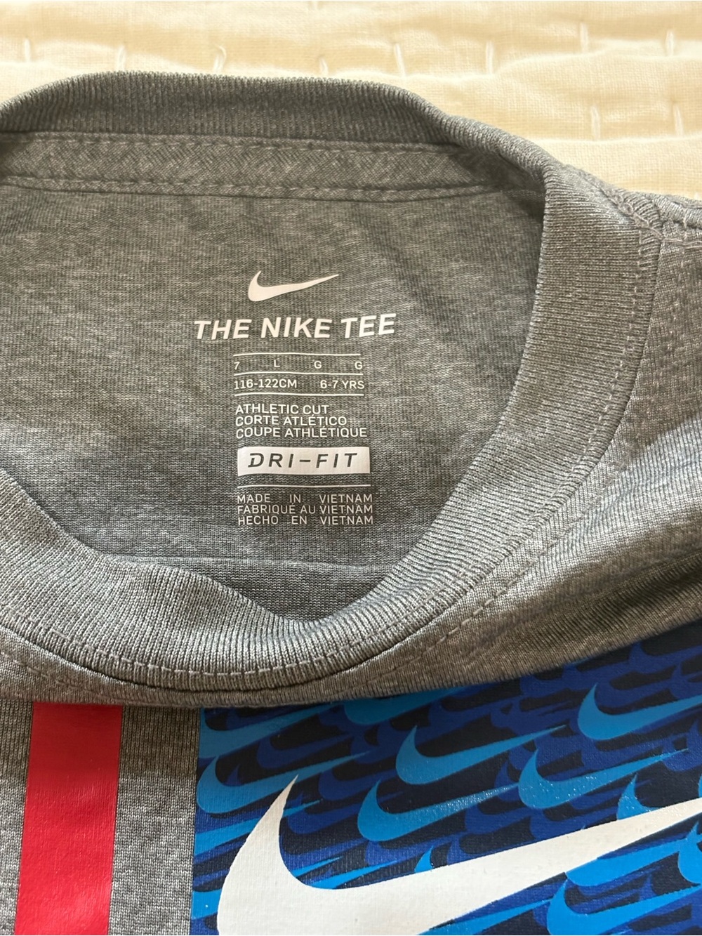 Nike Boys Gray Short-Sleeve Dri-FIT Tee with Red & Blue Graphic - Picture 2 of 3